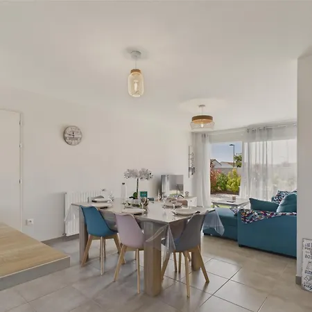 Jolie Maison Pour 6 Avec Jardin *