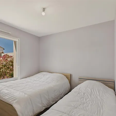 Jolie Maison Pour 6 Avec Jardin