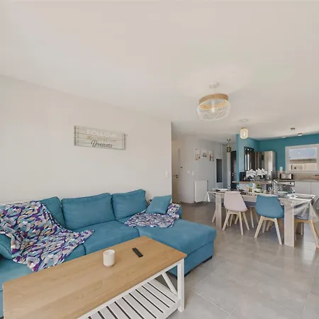 Jolie Maison Pour 6 Avec Jardin Holiday home