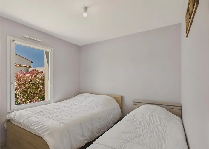 Jolie Maison Pour 6 Avec Jardin